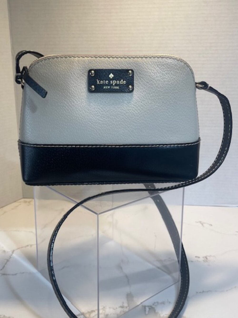 Kate Spade Berkeley Lane Hanna Crossbody Bag - Cream & Black/ Gold-tone Hardware